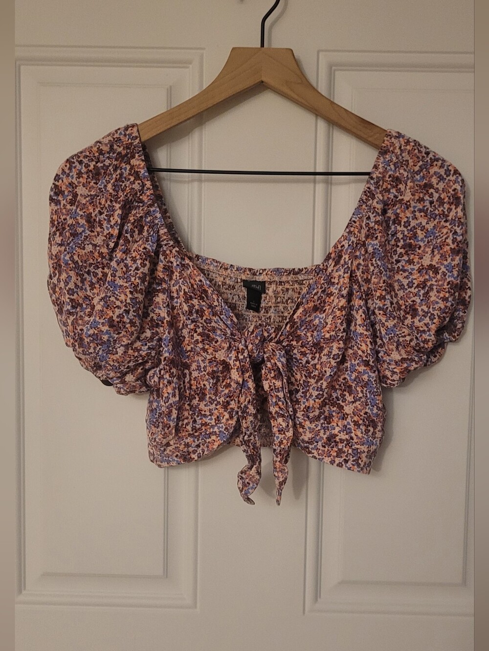 Wild Fable Floral Cropped Tie Front Top Size Large